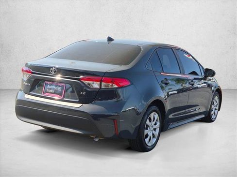 Used 2024 Toyota Corolla LE FWD image 5