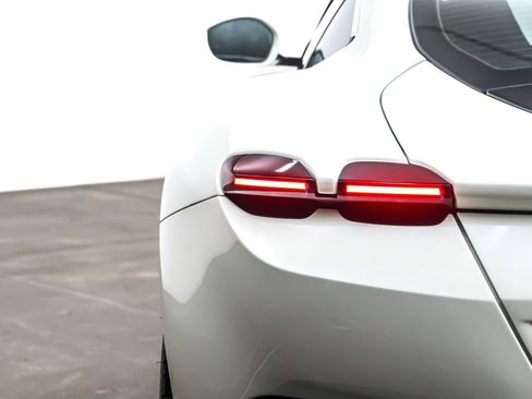 Used 2022 Ferrari Roma image 14