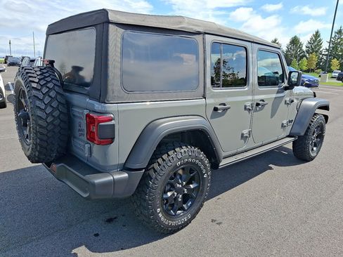 Used 2021 Jeep Wrangler 4WD Unlimited Willys image 7