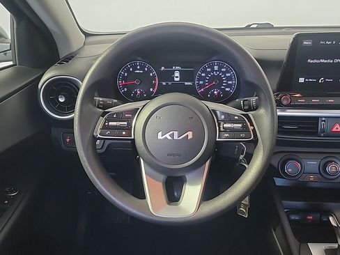 Used 2022 Kia Forte LXS w/ LXS Technology Package image 21