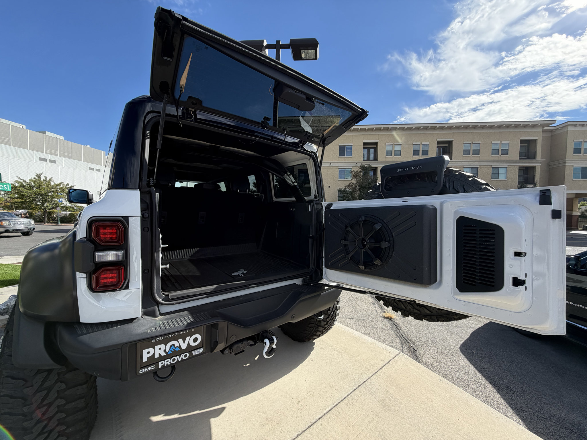 Used 2024 Ford Bronco Raptor AWD/4WD image 19
