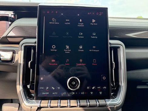 New 2026 GMC Yukon Elevation w/ Elevation Premium Package AWD/4WD image 21