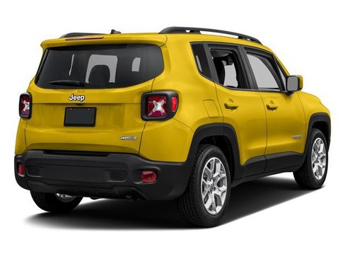Used 2017 Jeep Renegade Altitude AWD/4WD image 6
