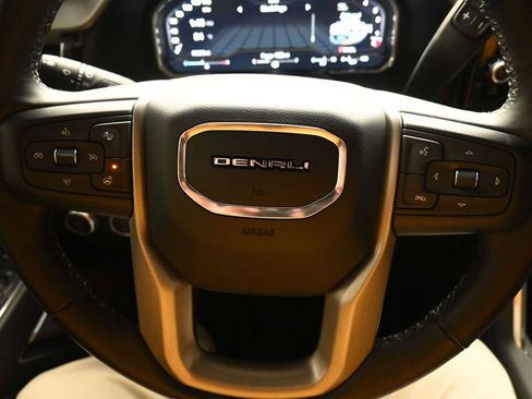 Used 2024 GMC Sierra 2500 Denali w/ Denali Reserve Package image 20