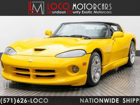 Used 2001 Dodge Viper RT/10 image 1