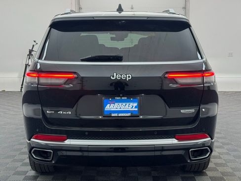 Used 2021 Jeep Grand Cherokee L Summit w/ Advanced Protech Group IV AWD/4WD image 9