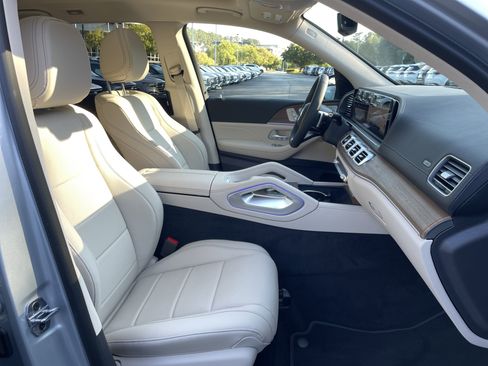 New 2026 Mercedes-Benz GLS 450 GLS 450 4MATIC SUV image 48