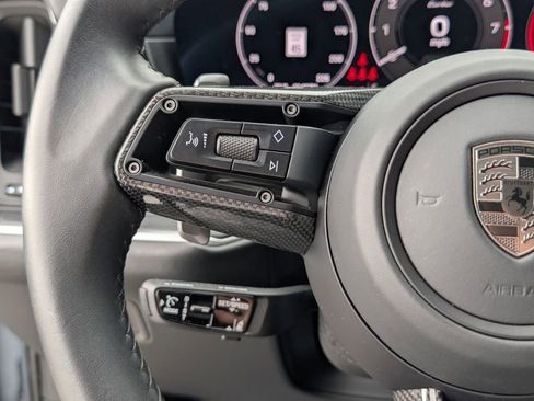 Certified 2025 Porsche Cayenne Turbo image 17