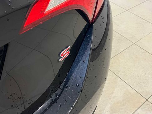 Used 2015 Toyota Corolla S image 4