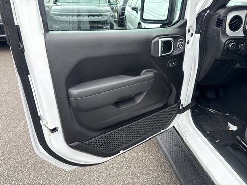 New 2026 Jeep Wrangler Unlimited Sport AWD/4WD image 17