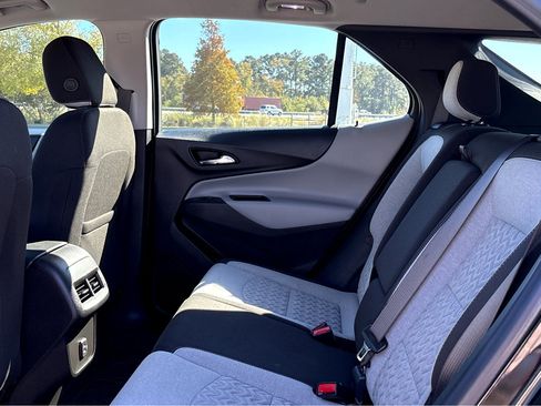 New 2024 Chevrolet Equinox LS w/ Driver Confidence II Package image 21