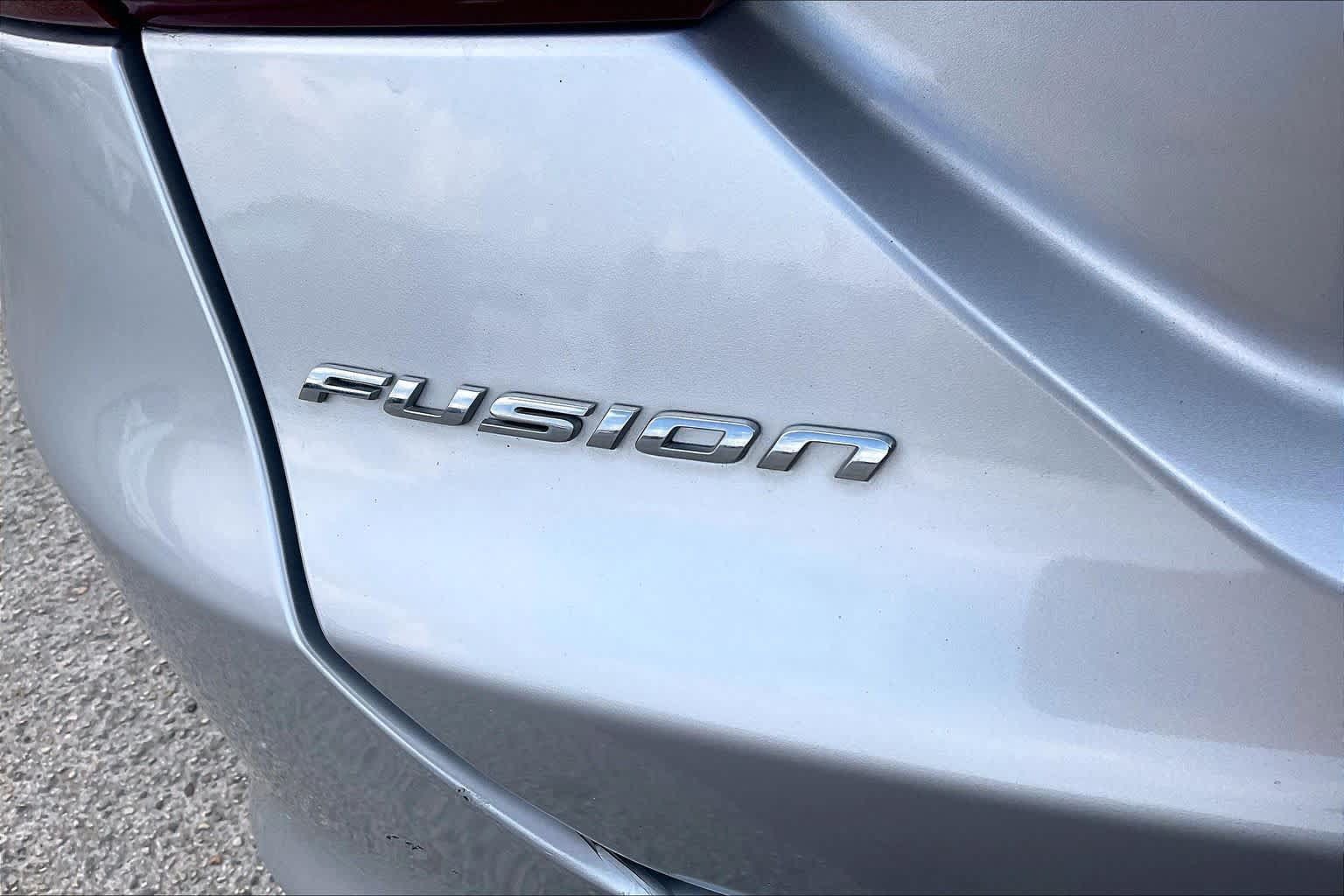 Used 2018 Ford Fusion S FWD image 10