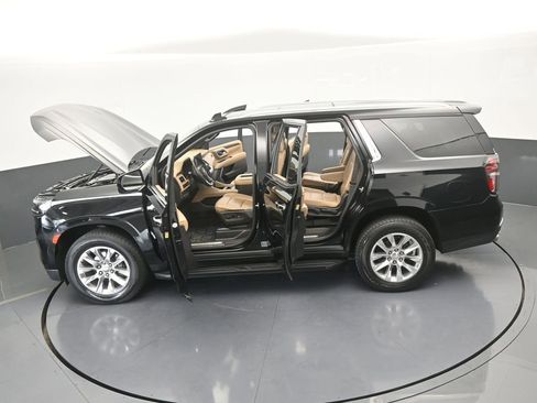 Used 2021 Chevrolet Tahoe Premier w/ Premium Package image 76