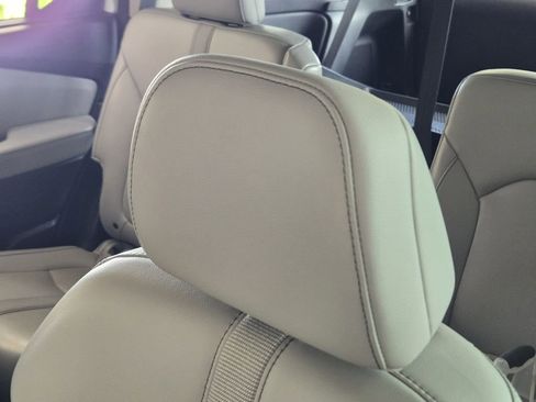 Used 2023 Honda Pilot EX-L image 13