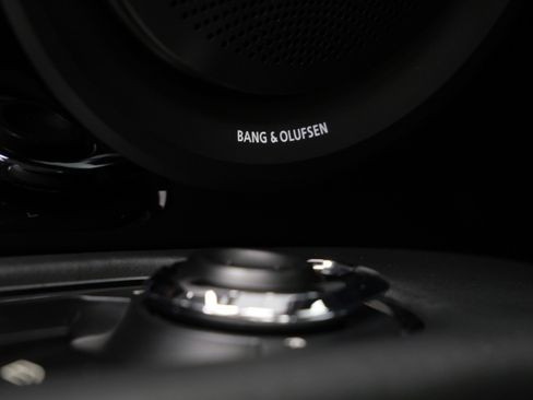 Used 2020 Aston Martin DBS Superleggera RWD image 27