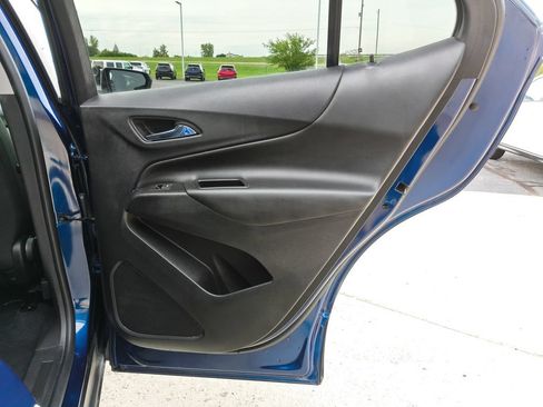 Used 2022 Chevrolet Equinox LT FWD image 17