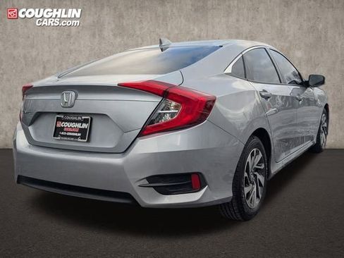 Used 2018 Honda Civic EX image 7