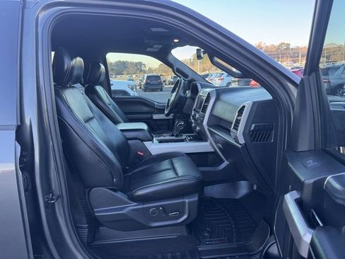 Used 2018 Ford F150 Lariat w/ Equipment Group 502A Luxury image 9