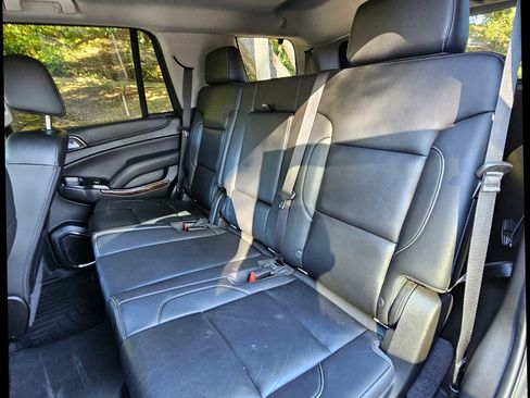 Used 2019 Chevrolet Tahoe LT image 26