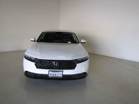 Certified 2025 Honda Accord LX image 2