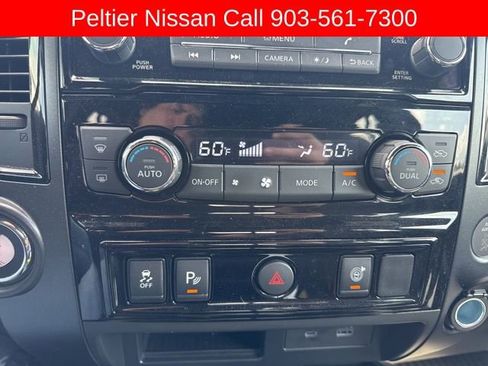 Used 2024 Nissan Titan SV w/ SV Bronze Edition Package image 17