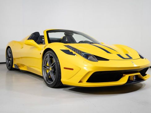 Used 2015 Ferrari 458 Speciale A image 5