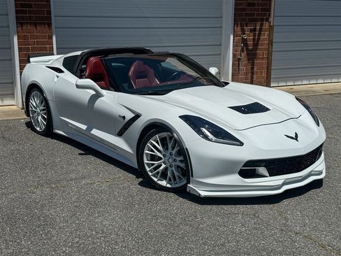 Used 2016 Chevrolet Corvette Stingray Coupe w/ 3LT Preferred Equipment Group RWD image 32
