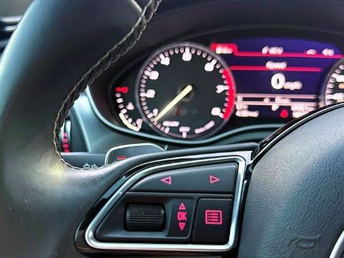 Used 2017 Audi S7 Prestige w/ S7 Sport Package image 17