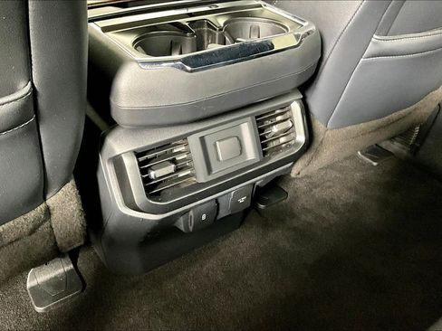 Used 2021 Ford F150 Lariat image 33