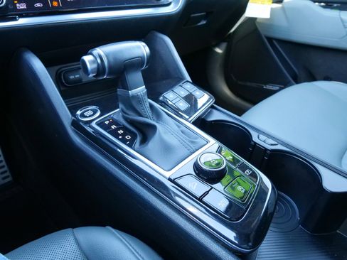 Used 2023 Kia Sportage X-Pro Prestige image 25