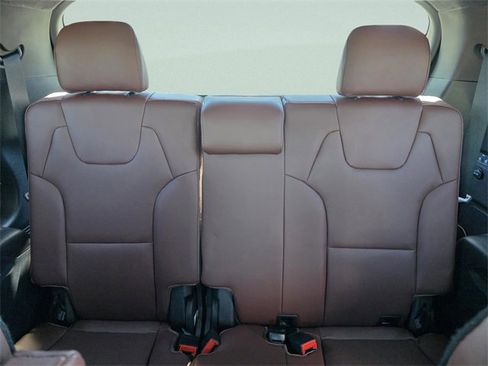 Used 2025 Kia Telluride SX Prestige image 24