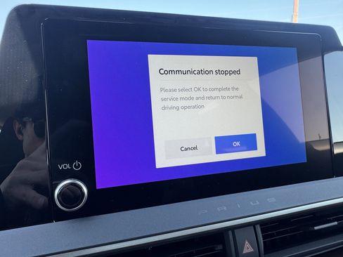 New 2026 Toyota Prius Plug-In Hybrid FWD image 24