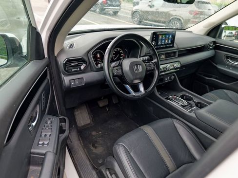 Used 2023 Honda Pilot EX-L image 16