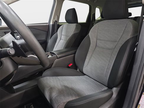 Used 2023 Nissan Rogue SV image 14