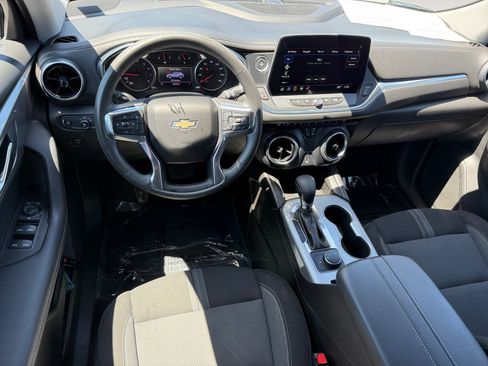 Used 2023 Chevrolet Blazer LT AWD/4WD image 15