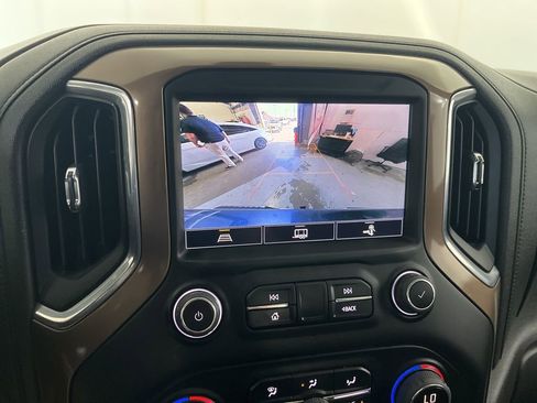 Used 2022 Chevrolet Silverado 1500 High Country image 74