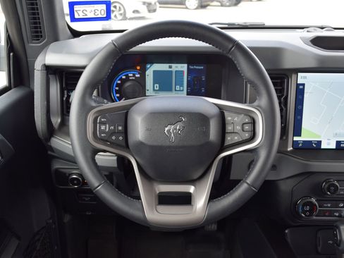 Certified 2024 Ford Bronco Black Diamond AWD/4WD image 8