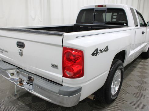 Used 2005 Dodge Dakota SLT AWD/4WD image 18
