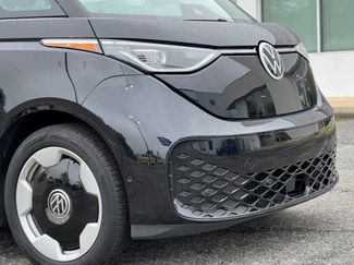 New 2025 Volkswagen ID. Buzz Pro S video 2