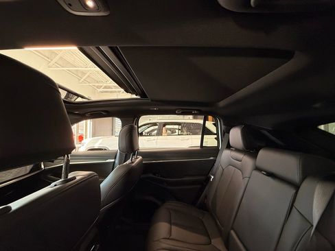 New 2025 Jeep Wagoneer S Limited image 16