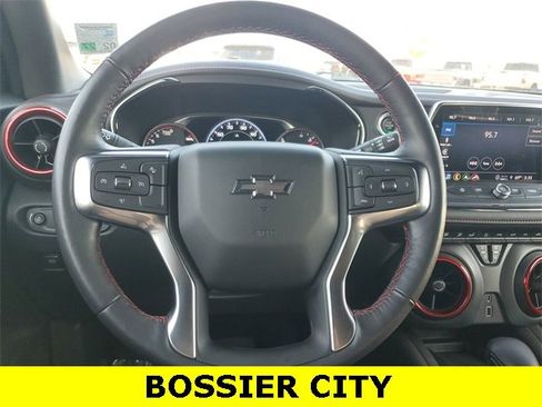Certified 2022 Chevrolet Blazer RS w/ Driver Confidence II Package image 11