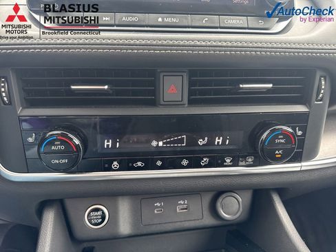 Used 2023 Nissan Rogue SV w/ SV Premium Package AWD/4WD image 26