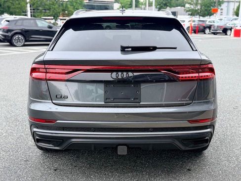 Used 2023 Audi Q8 Prestige AWD/4WD image 5