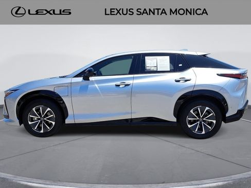 Used 2023 Lexus RZ 450e Premium w/ Technology Package AWD/4WD image 8