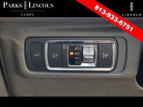 Used 2024 Lincoln Corsair Reserve w/ Equipment Group 201A image 27