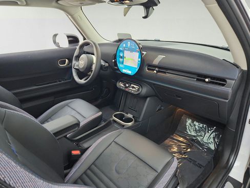 Used 2025 MINI Cooper S FWD image 25