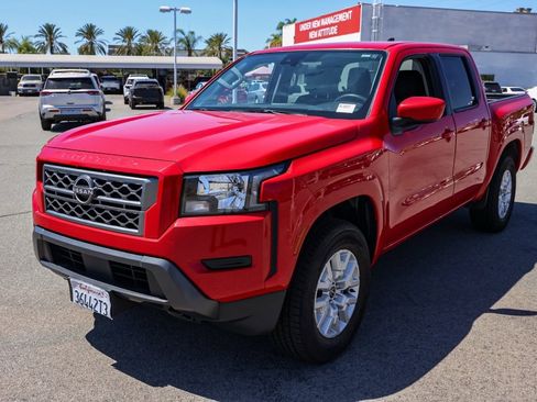 Used 2022 Nissan Frontier SV image 8