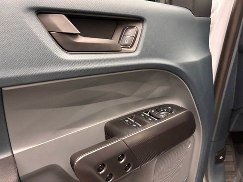 New 2025 Ford Maverick XL image 16