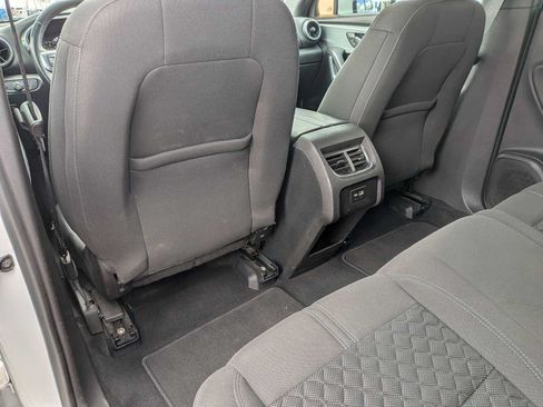 Used 2021 Chevrolet Blazer LT FWD image 17