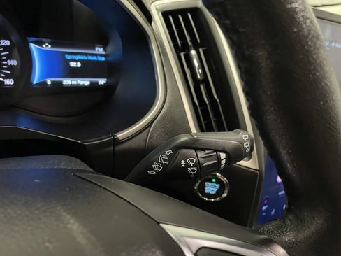 Used 2021 Ford Edge SEL w/ Cargo Accessory Package AWD/4WD image 23